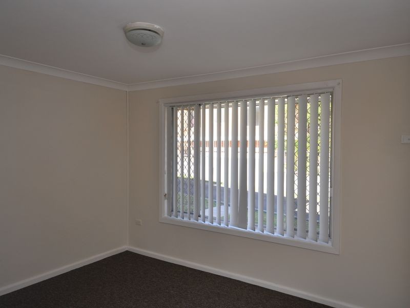 2/33 Central Coast Highway, West Gosford NSW 2250