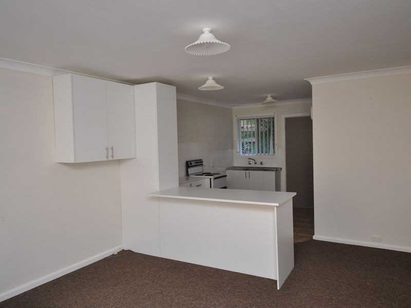 2/33 Central Coast Highway, West Gosford NSW 2250