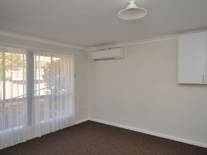 2/33 Central Coast Highway, West Gosford NSW 2250