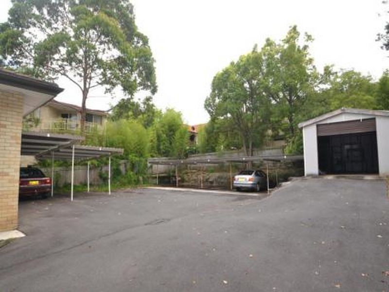 2/33 Central Coast Highway, West Gosford NSW 2250