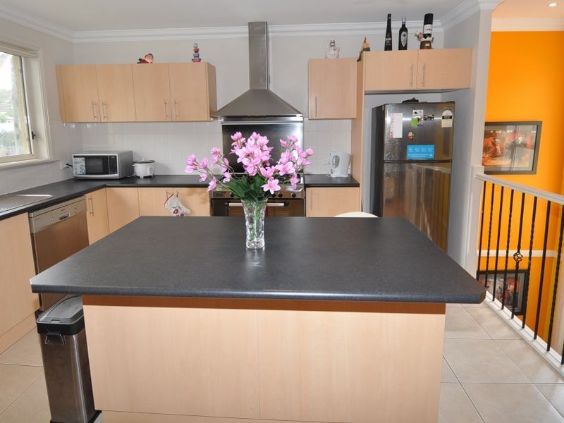 2/6 Bradys Gully Road, North Gosford NSW 2250