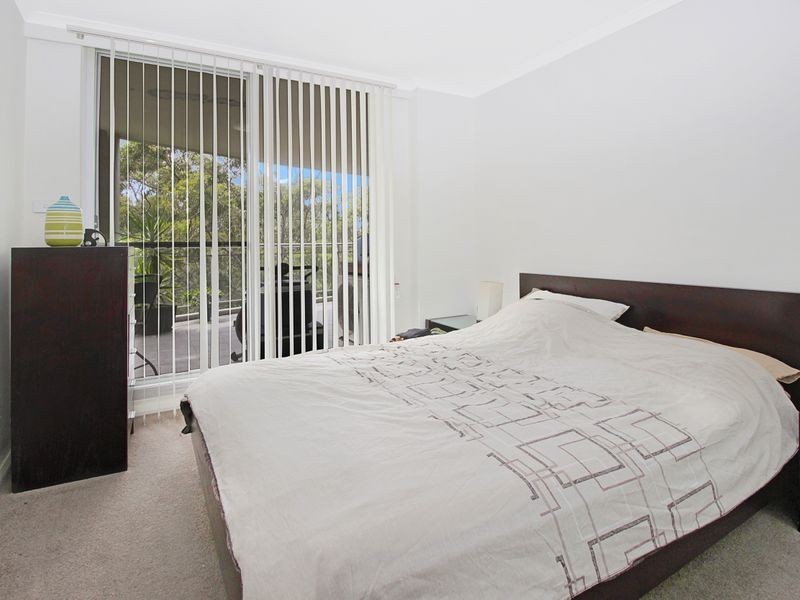 474/80 John Whiteway Drive, Gosford NSW 2250