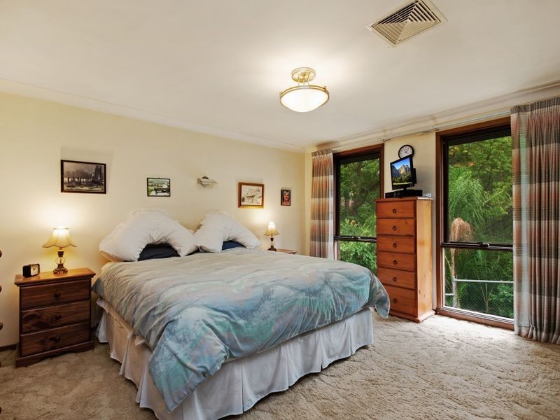 5 Mountain View Avenue, Narara NSW 2250