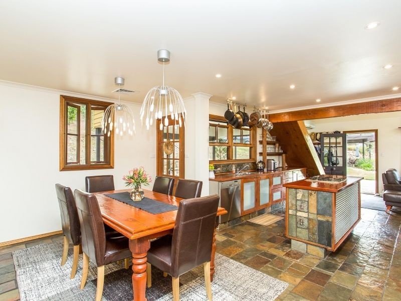 16 Byrne Road, Bucketty NSW 2250