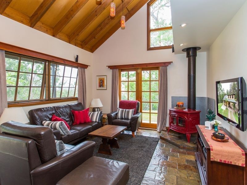 16 Byrne Road, Bucketty NSW 2250