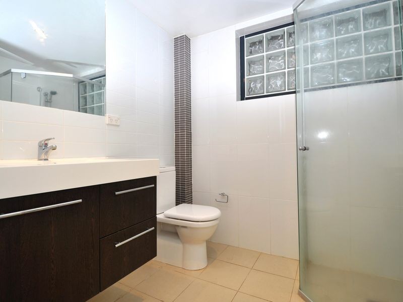 2/24-26 Watt Street, Gosford NSW 2250