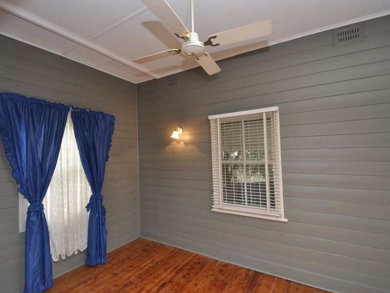 279 Mann Street, Gosford NSW 2250