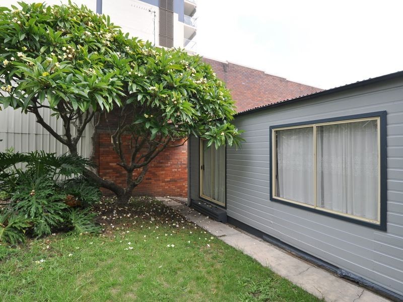 279 Mann Street, Gosford NSW 2250