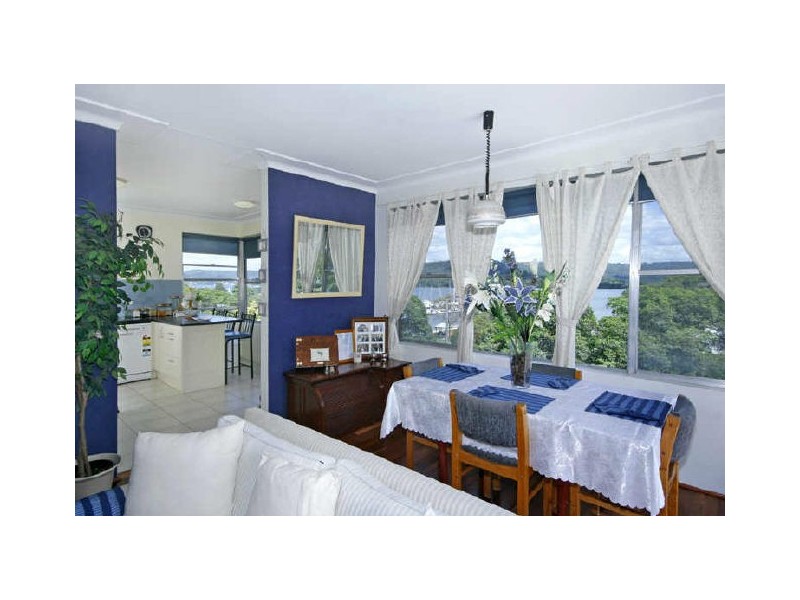 Point Frederick NSW 2250