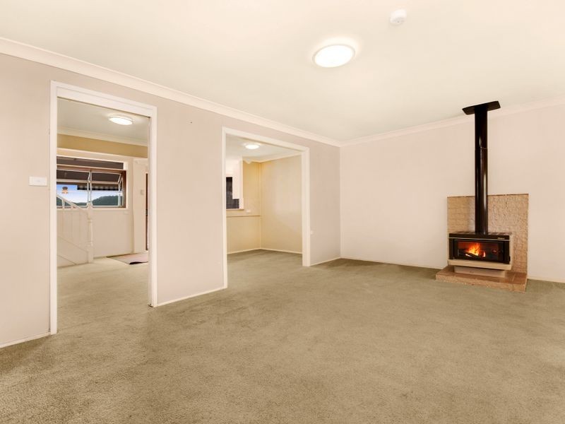 39 Bayline Drive, Point Clare NSW 2250