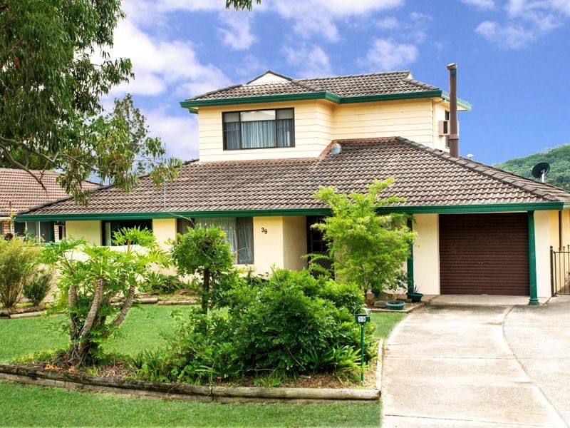 39 Bayline Drive, Point Clare NSW 2250