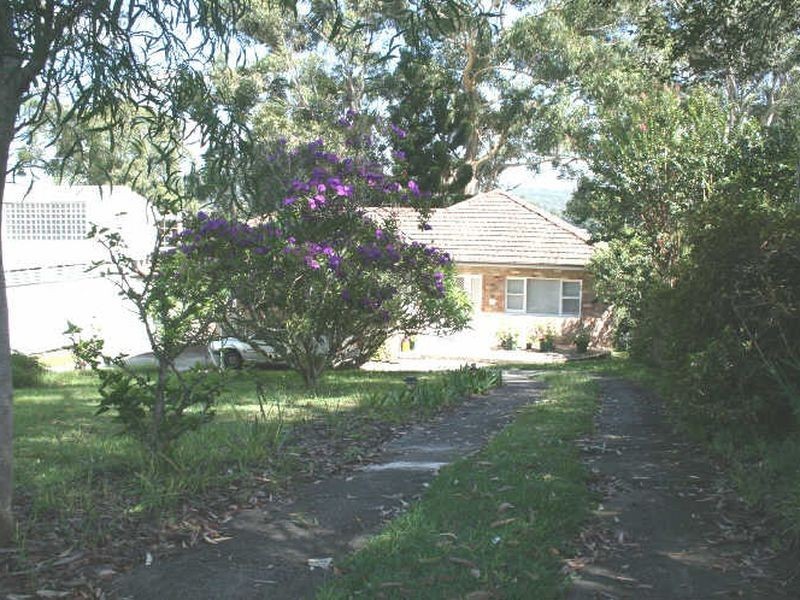 16 Crawford Street, Point Frederick NSW 2250