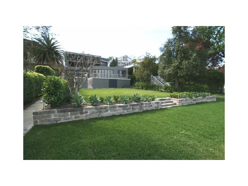 Point Frederick NSW 2250