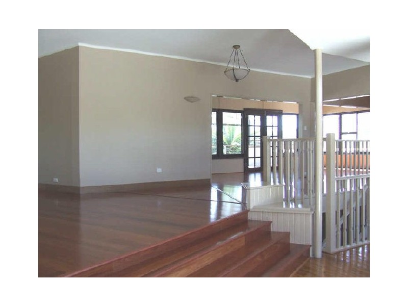 Point Frederick NSW 2250