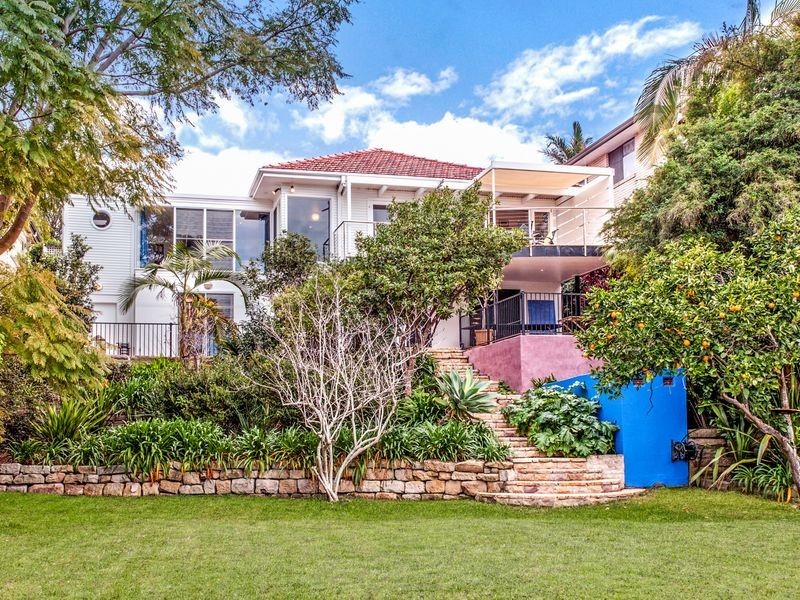 133 Albany Street, Point Frederick NSW 2250