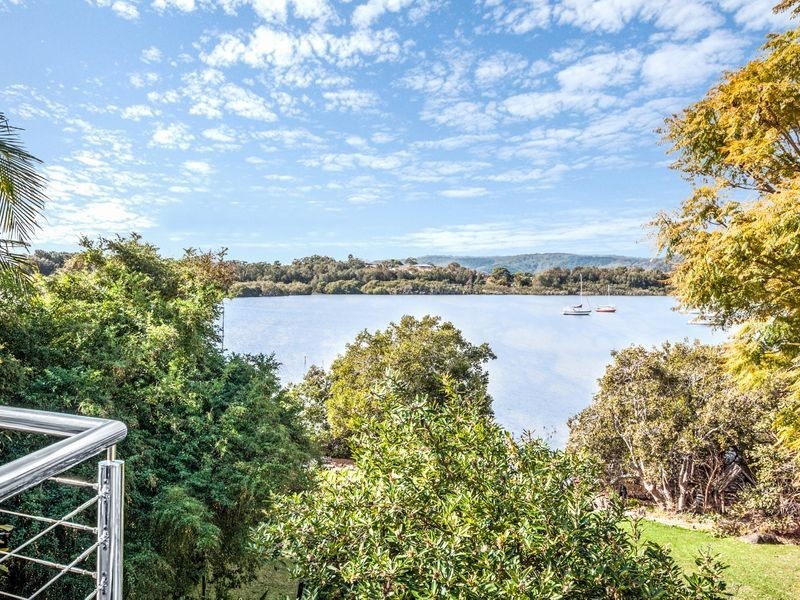 133 Albany Street, Point Frederick NSW 2250
