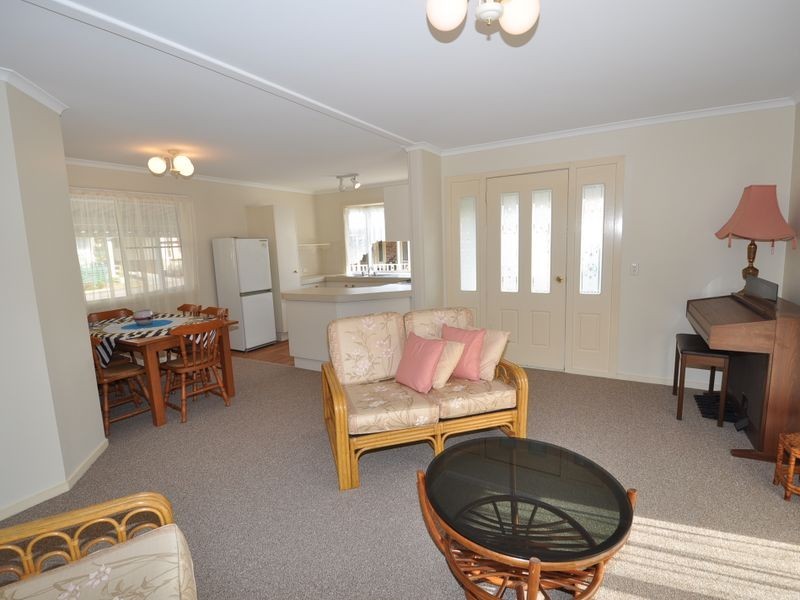 Broadlands 63 Second Avenue, Green Point NSW 2251