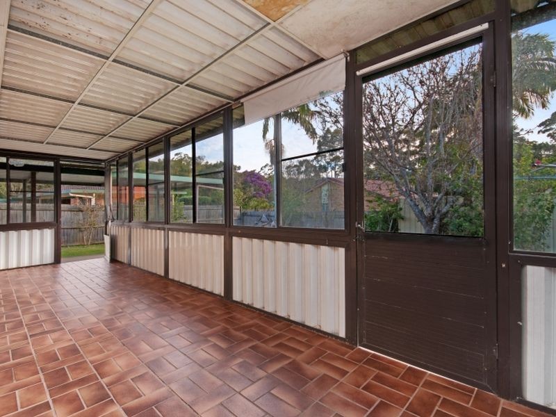 6 Bottlebrush Close, Wyoming NSW 2250