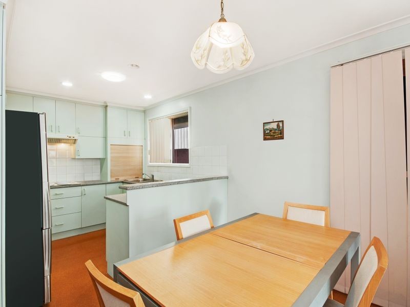 9 Malison Street, Wyoming NSW 2250