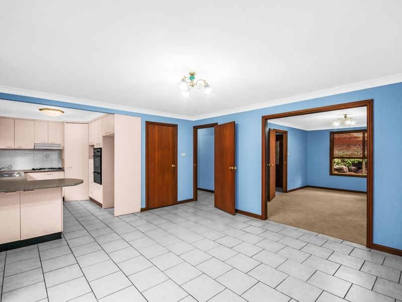 42 Barkala Street, Lisarow NSW 2250