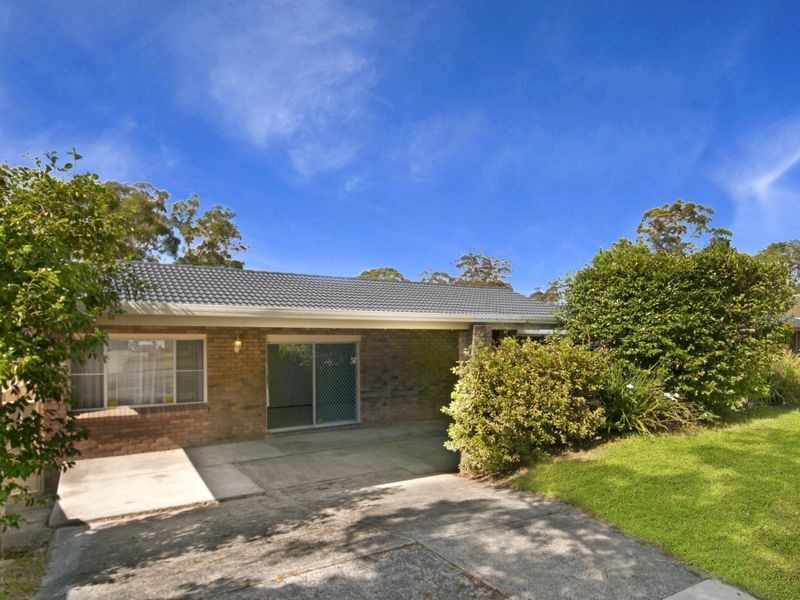 4 Walker Road, Wyoming NSW 2250