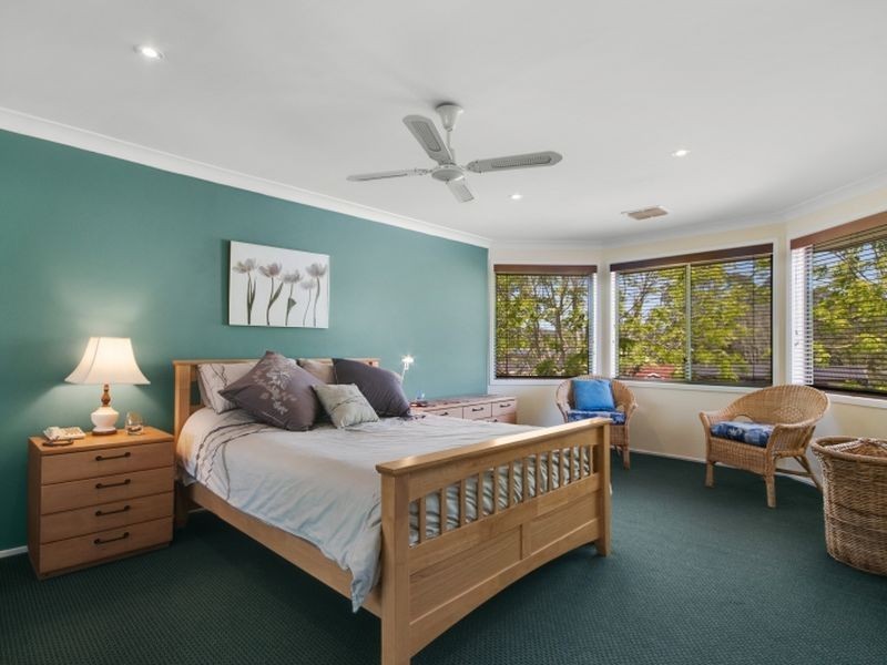 8 Coachwood Drive, Ourimbah NSW 2258