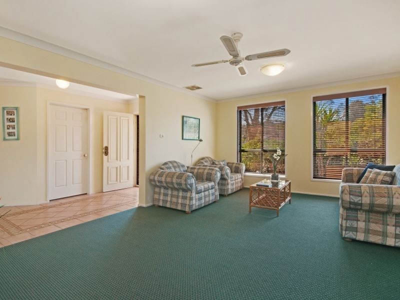 8 Coachwood Drive, Ourimbah NSW 2258