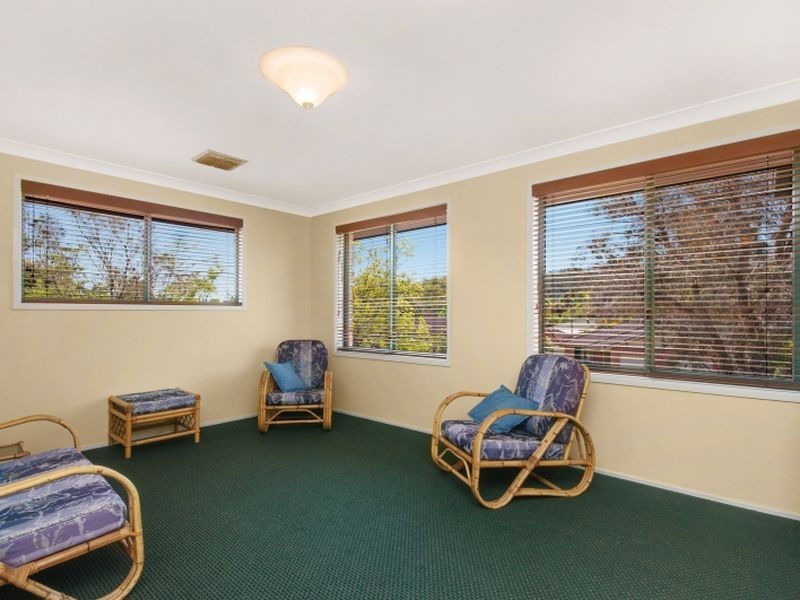 8 Coachwood Drive, Ourimbah NSW 2258