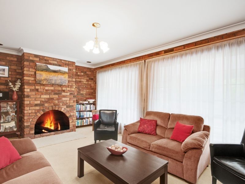 42 Gilda Drive, Narara NSW 2250