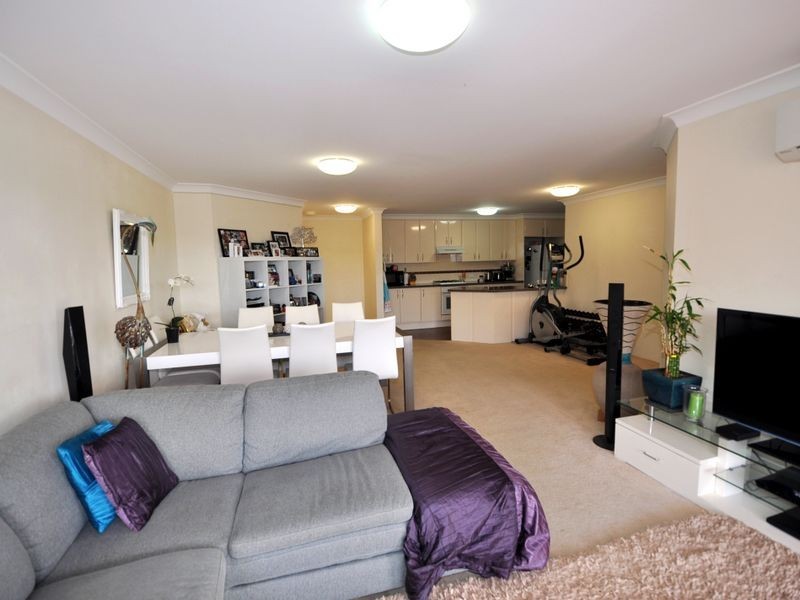 27/107 Henry Parry Drive, Gosford NSW 2250