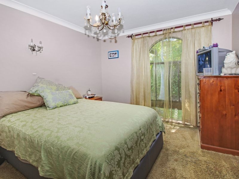 3 Bourbon Street, Wyoming NSW 2250