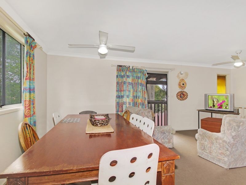 599 Pacific Highway, Wyoming NSW 2250