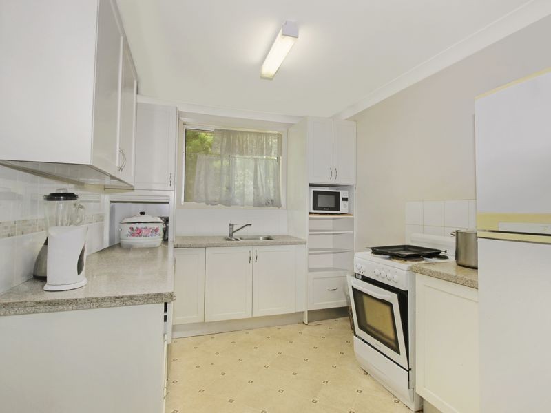 599 Pacific Highway, Wyoming NSW 2250