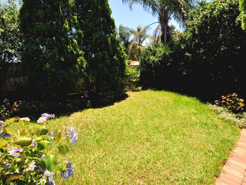 17 Arrawarra Street, Narara NSW 2250