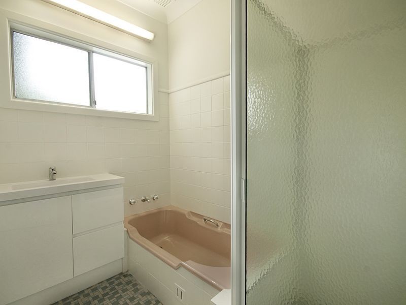 16 Marbarry Avenue, Kariong NSW 2250