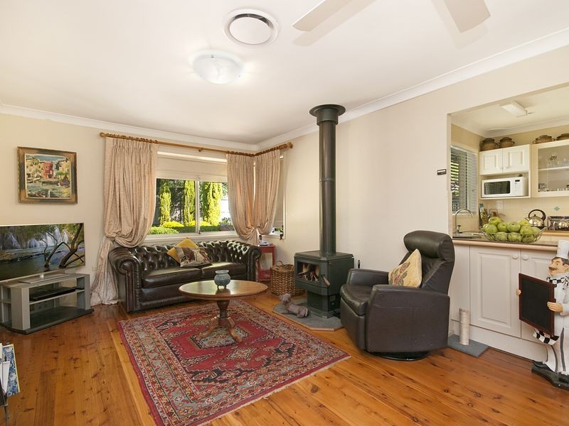 660 Pacific Highway, Narara NSW 2250