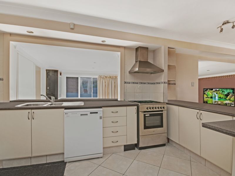 11 Gardenia Close, Narara NSW 2250