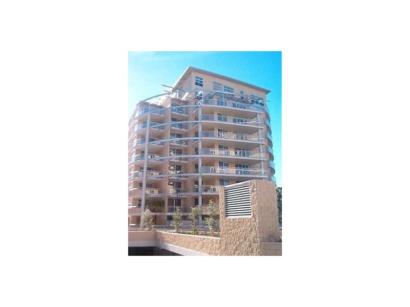 124/80 John Whiteway Drive, Gosford NSW 2250