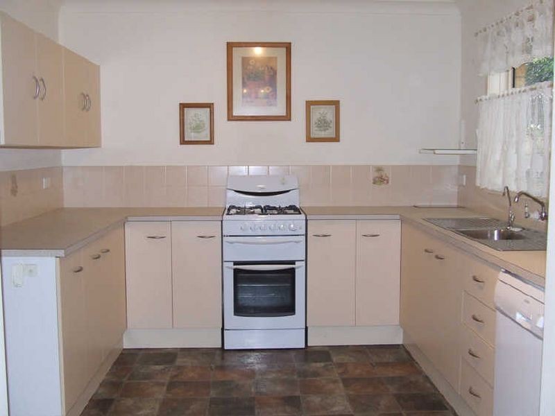 11/16-20 Alex Close, Ourimbah NSW 2258