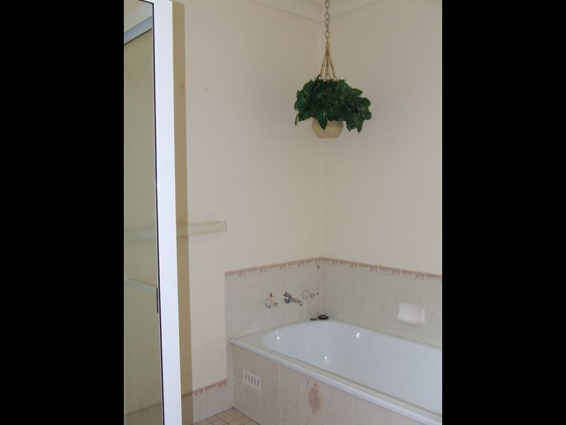 11/16-20 Alex Close, Ourimbah NSW 2258