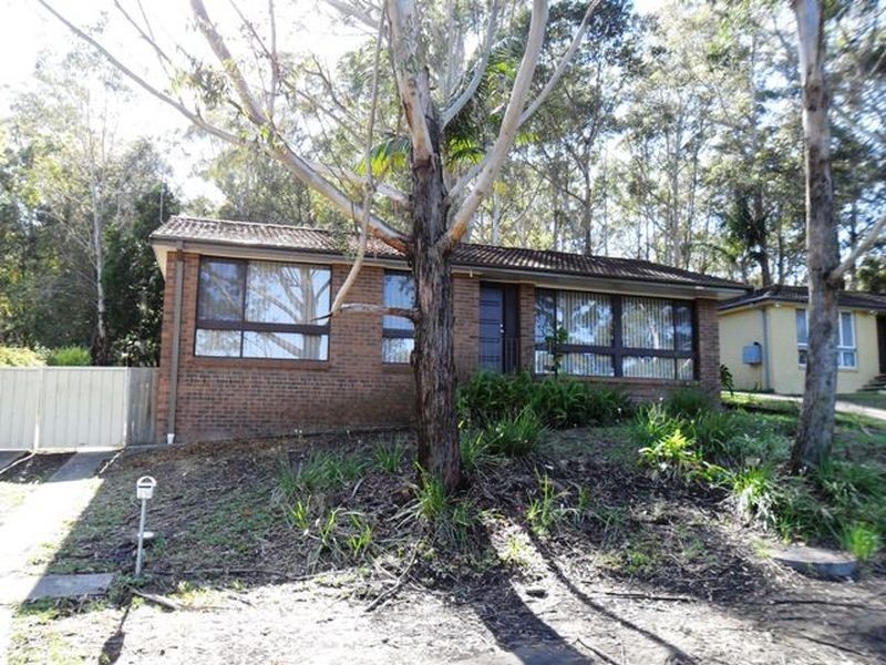 19 Holland Close, Springfield NSW 2250