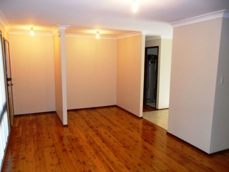 19 Holland Close, Springfield NSW 2250