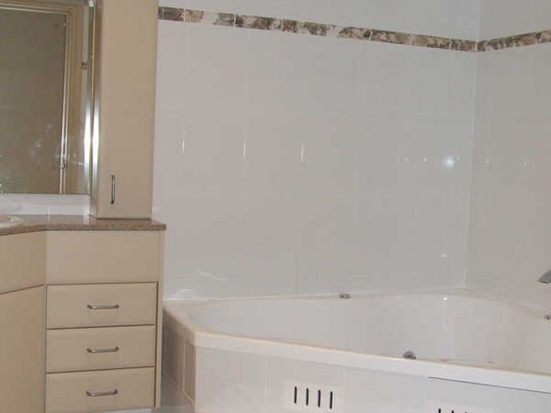 12/3 Wharf Street, East Gosford NSW 2250