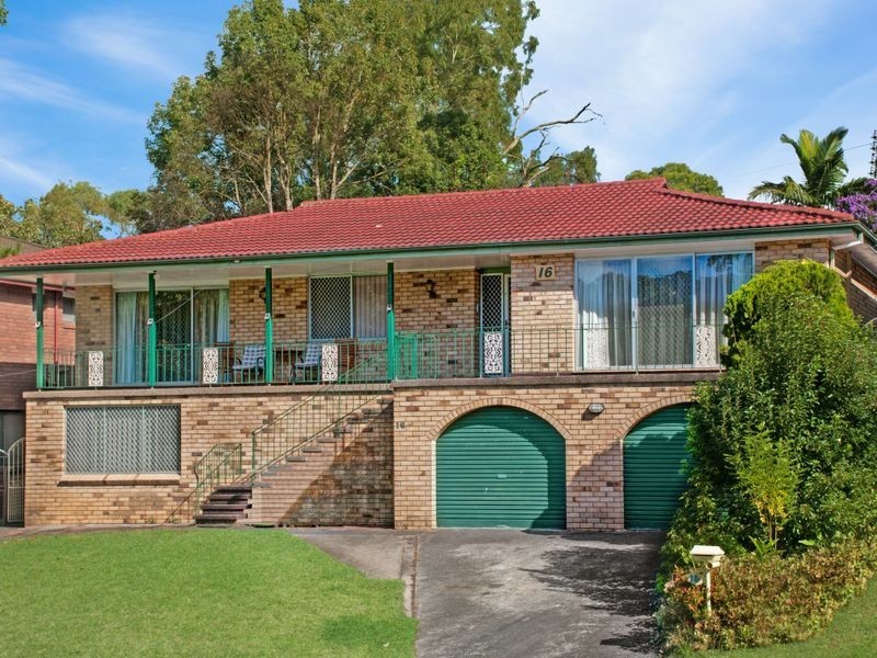 16 Small Street, Wyoming NSW 2250