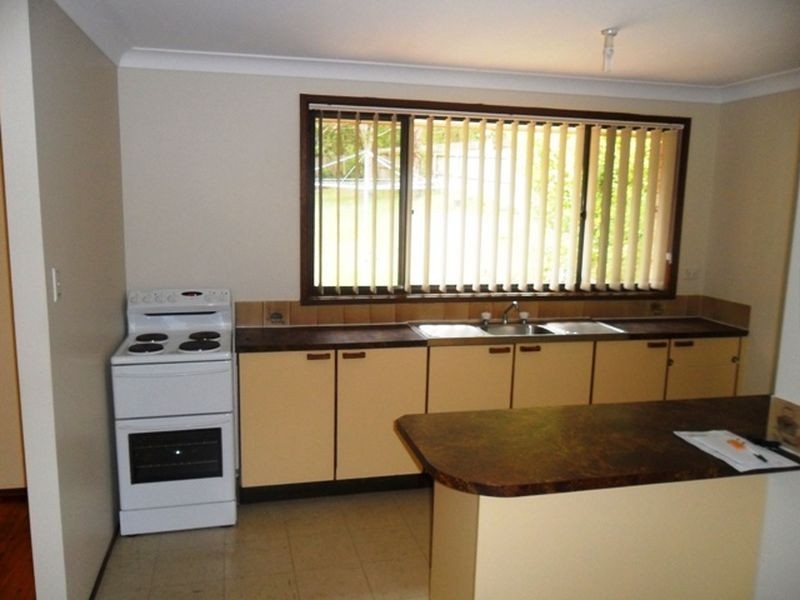 17 Holland Close, Springfield NSW 2250