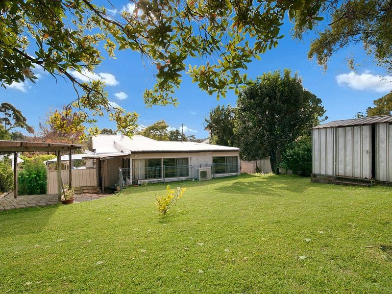 6 Maidens Brush Road, Wyoming NSW 2250