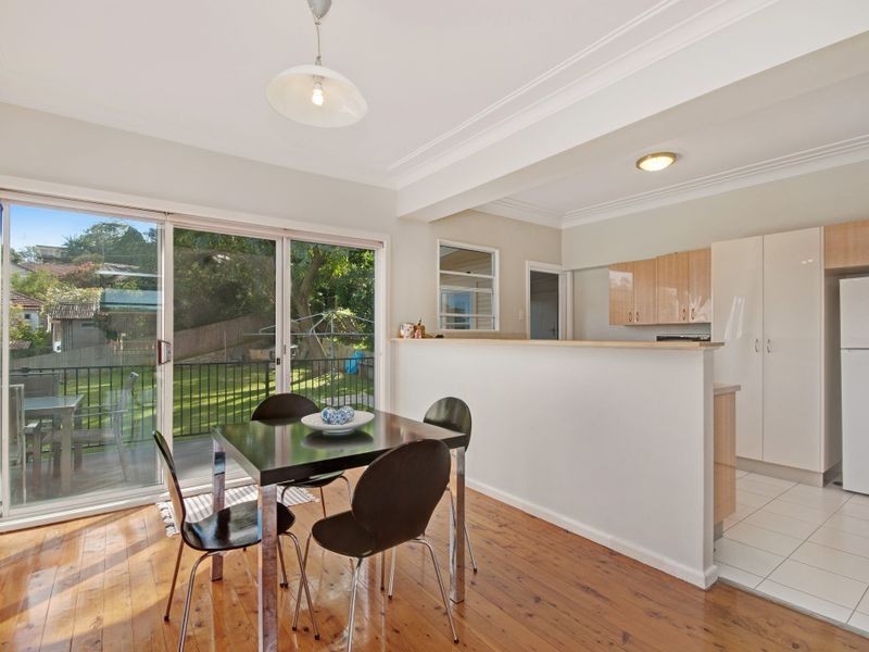 18 Lushington Street, East Gosford NSW 2250