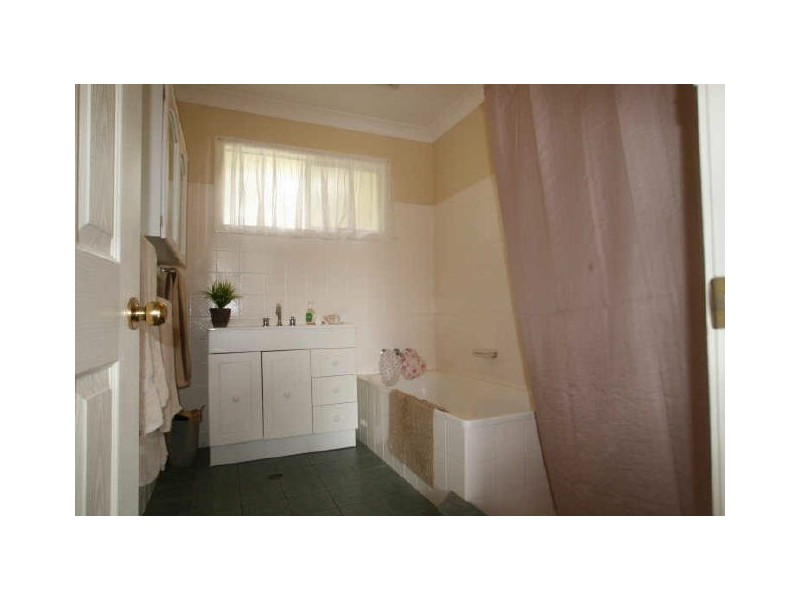 East Gosford NSW 2250