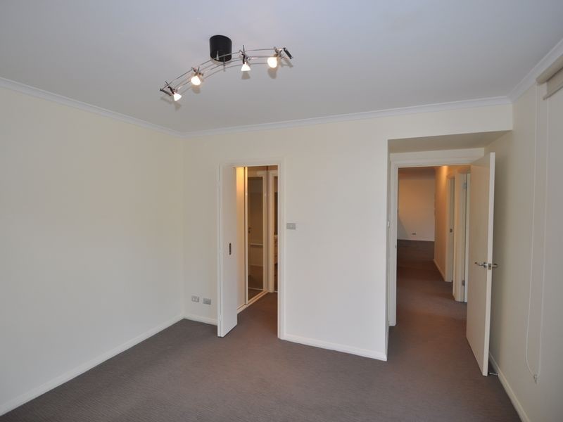 463/80 John Whiteway Drive, Gosford NSW 2250