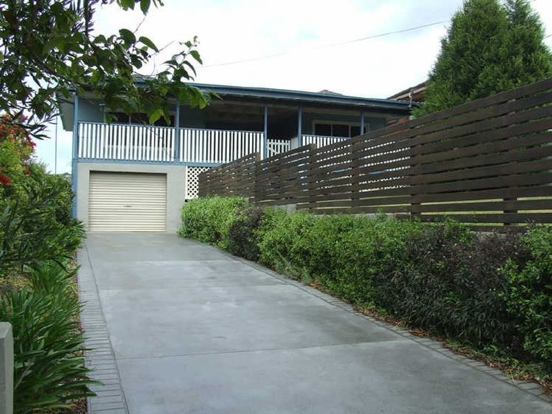 8 Dolly Avenue, Springfield NSW 2250